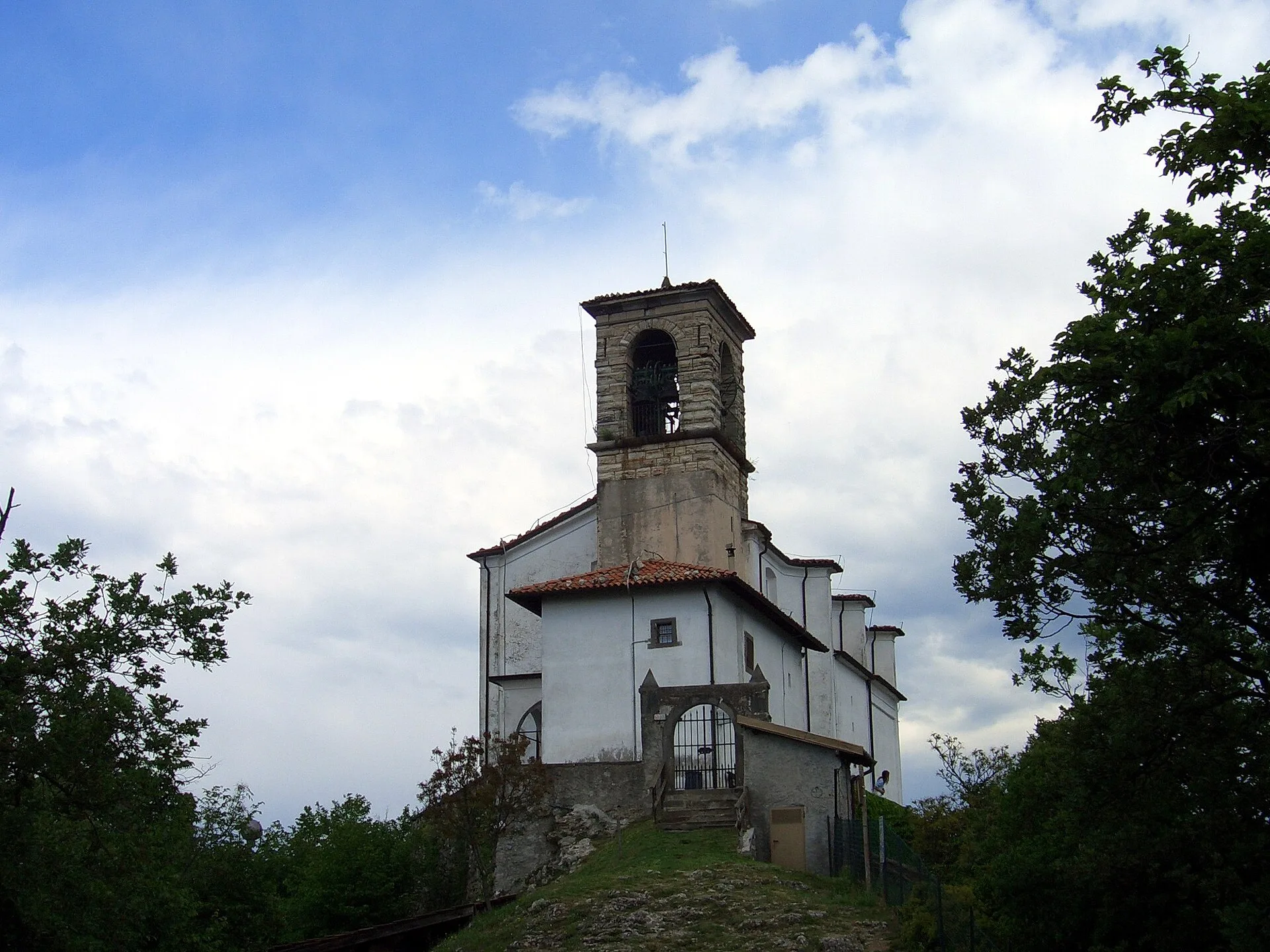 ️ Le sanctuaire de la Madonna della Ceriola
